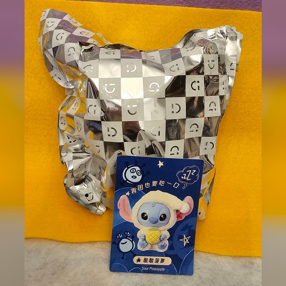 🆕️🩵Disney Miniso Stitch (Revealed Sour Pineapple) Surprise Box🩵 - Picture 4 of 5